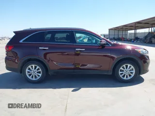 2019 Kia Sorento L z VIN 5XYPG4A32KG568841, wystawiony jako IAAI lot #41833435 z przebiegiem 103 426 mil mil oraz . Historia ofert i sprzedaży dostępna na DreamBid. Obrazek 13.