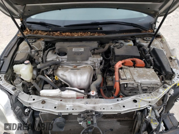 2018 Toyota Avalon Hybrid XLE Plus z VIN 4T1BD1EB3JU060129, wystawiony jako Copart lot #45467145 z przebiegiem 101 266 mil mil oraz Szkoda całkowita • Salvage title. Historia ofert i sprzedaży dostępna na DreamBid. Obrazek 11.