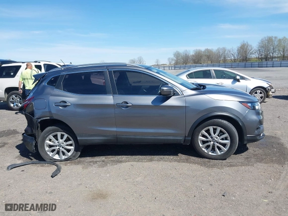 2020 Nissan Rogue Sport SV with VIN JN1BJ1CV0LW257246, listed as a IAAI auction lot 41833284 with 89,634 mi miles. Bid and sale history available at carsss.com. Image 13.
