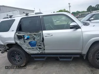 2021 Toyota 4Runner SR5 Premium with VIN JTENU5JR9M5930584, listed as a IAAI auction lot 42377592 with 58,340 mi miles and . Bid and sale history available at DreamBid. Image 12.