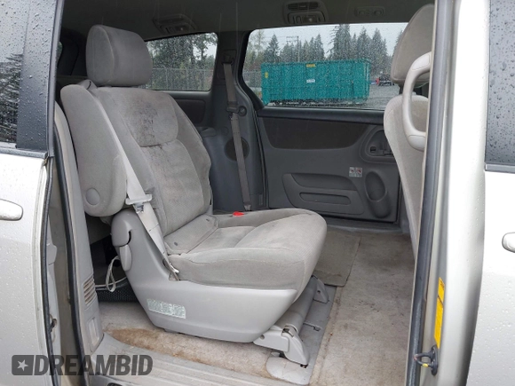 2005 Toyota Sienna CE with VIN 5TDZA23CX5S283078, listed as a IAAI auction lot 41977425 with 253,076 mi miles. Bid and sale history available at carsss.com. Image 8.