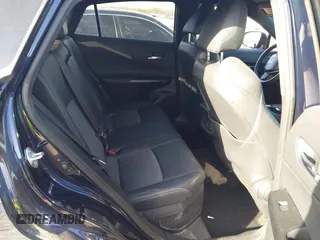 2021 Toyota Venza LE with VIN JTEAAAAH3MJ005992, listed as a IAAI auction lot 41741705 with 131,342 mi miles. Bid and sale history available at carsss.com. Image 8.