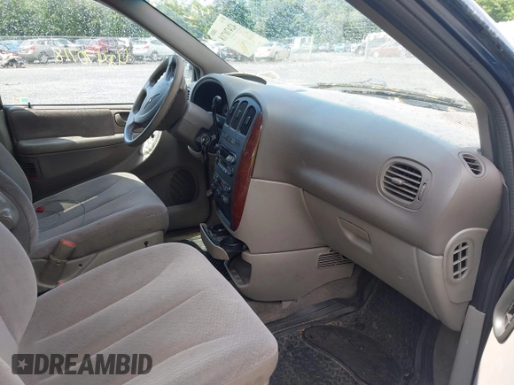 2001 Chrysler Town & Country с VIN 2C8GP44381R419130, выставлен на аукционе IAAI как лот 42470718 с пробегом 243 970 миль миль и . История ставок и продаж доступна на DreamBid. Изображение 5.