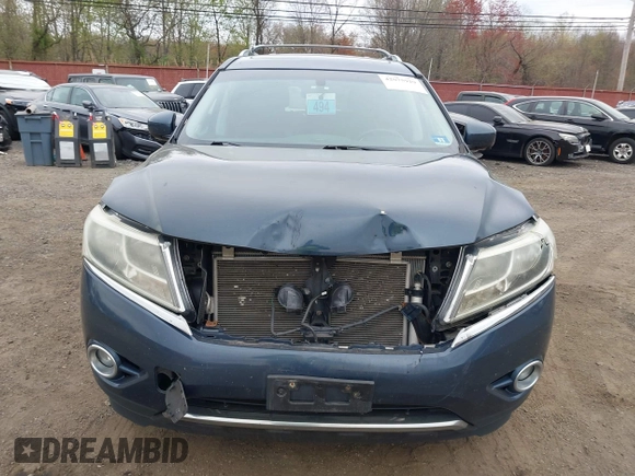 2014 Nissan Pathfinder SL with VIN 5N1AR2MM5EC703470, listed as a IAAI auction lot 42075929 with 124,920 mi miles. Bid and sale history available at carsss.com. Image 12.