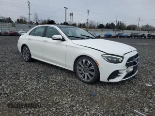 2021 Mercedes-Benz E 350 with VIN W1KZF8EB4MA922033, listed as a Copart auction lot 49013585 with 41,587 mi miles and Salvage Title. Bid and sale history available at DreamBid. Image 4.