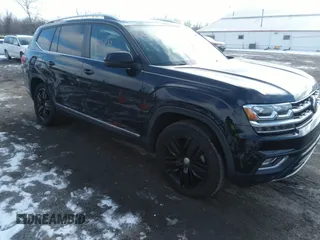 2019 Volkswagen Atlas SEL z VIN 1V2ER2CA2KC512578, wystawiony jako IAAI lot #41265733 z przebiegiem 110 977 mil mil oraz . Historia ofert i sprzedaży dostępna na DreamBid. Obrazek 1.