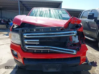 2020 GMC Canyon 2WD SLE with VIN 1GTG5CEN5L1120042, listed as a IAAI auction lot 41646040 with 66,787 mi miles. Bid and sale history available at carsss.com. Image 13.