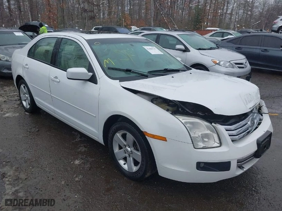 2006 Ford Fusion SE with VIN 3FAHP071X6R157627, listed as a IAAI auction lot 41486127 with 71,623 mi miles. Bid and sale history available at carsss.com. Image 1.
