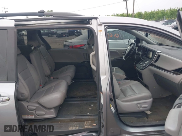 2015 Toyota Sienna XLE с VIN 5TDYK3DC3FS579087, выставлен на аукционе IAAI как лот 42456365 с пробегом 127 350 миль миль и . История ставок и продаж доступна на DreamBid. Изображение 8.
