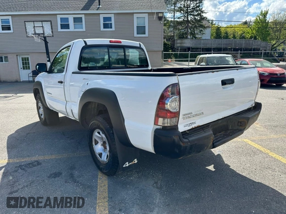 2010 Toyota Tacoma z VIN 5TEPX4EN6AZ695401, wystawiony jako Copart lot #56636935 z przebiegiem 178 262 mil mil oraz Czysty tytuł • Clean title. Historia ofert i sprzedaży dostępna na DreamBid. Obrazek 2.