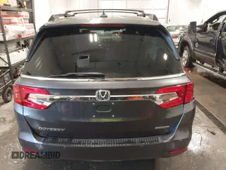 2018 Honda Odyssey Touring with VIN 5FNRL6H84JB041309, listed as a IAAI auction lot 42272247 with 90,371 mi miles and . Bid and sale history available at DreamBid. Image 16.