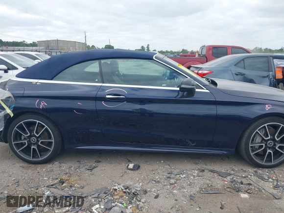 2020 Mercedes-Benz C 300 with VIN W1KWK8DB3LG015172, listed as a IAAI auction lot 42029492 with 43,155 mi miles and . Bid and sale history available at DreamBid. Image 13.