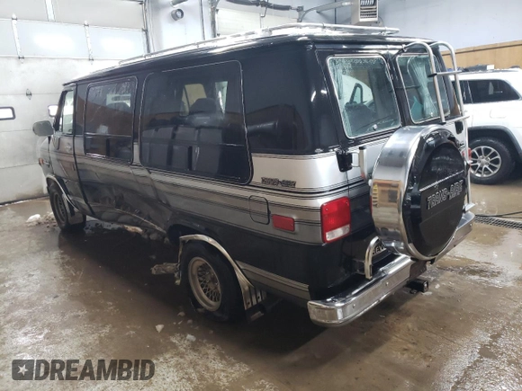 1988 Chevrolet Chevy Van z VIN 2GBEG25K2J4137750, wystawiony jako Copart lot #89310475 z przebiegiem 26 823 mil mil oraz Szkoda całkowita • Salvage title. Historia ofert i sprzedaży dostępna na DreamBid. Obrazek 2.