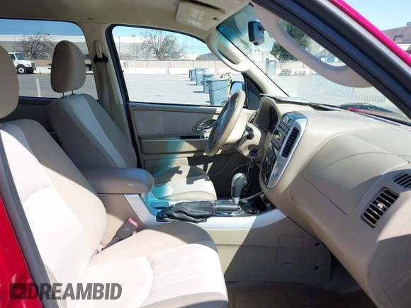 2007 Mercury Mariner with VIN 4M2CU39H27KJ02257, listed as a IAAI auction lot 41767212 with 92,191 mi miles and . Bid and sale history available at DreamBid. Image 5.