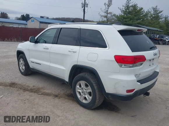 2017 Jeep Grand Cherokee Laredo with VIN 1C4RJFAG2HC605182, listed as a IAAI auction lot 41926247 with 131,474 mi miles. Bid and sale history available at carsss.com. Image 3.