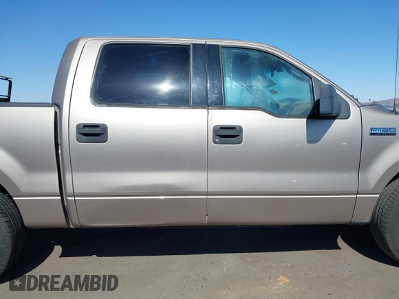 2004 Ford F-150 XLT with VIN 1FTPW12504KD85839, listed as a IAAI auction lot 42527515 with 231,444 mi miles and . Bid and sale history available at DreamBid. Image 13.