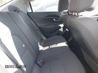2014 Kia Rio EX z VIN KNADN4A31E6385704, wystawiony jako IAAI lot #41245821 z przebiegiem 130 085 mil mil oraz . Historia ofert i sprzedaży dostępna na DreamBid. Obrazek 8.