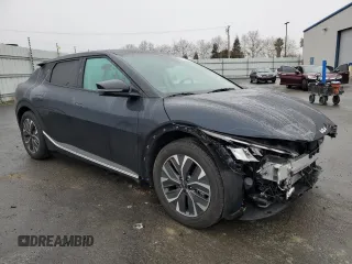 2024 Kia EV6 Light with VIN KNDC34LB2R5207708, listed as a Copart auction lot 86024844 with 6,698 mi miles and Salvage Title. Bid and sale history available at carsss.com. Image 4.