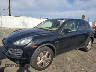 2013 Porsche Cayenne S Hybrid с VIN WP1AE2A21DLA14185, выставлен на аукционе Copart как лот 81671674 с пробегом 118 890 миль миль и Чистый • Clean title. История ставок и продаж доступна на DreamBid. Изображение 1.