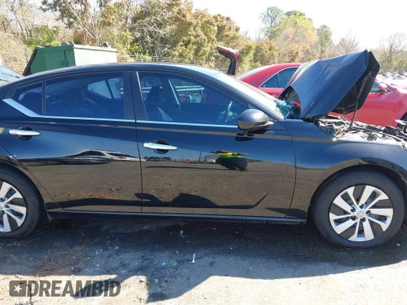 2020 Nissan Altima S with VIN 1N4BL4BV6LC274098, listed as a IAAI auction lot 41881624 with 133,843 mi miles and . Bid and sale history available at DreamBid. Image 12.