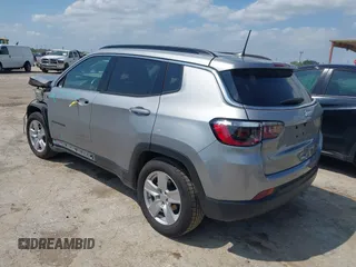 2022 Jeep Compass Latitude с VIN 3C4NJCBB0NT204889, выставлен на аукционе IAAI как лот 42340134 с пробегом 41 143 миль миль и . История ставок и продаж доступна на DreamBid. Изображение 3.