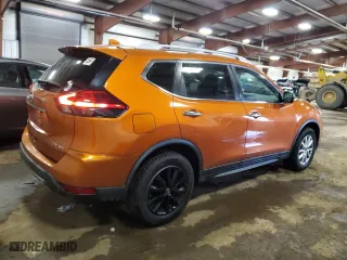 2017 Nissan Rogue SL with VIN 5N1AT2MV5HC741330, listed as a Copart auction lot 43499285 with 114,835 mi miles and Clean Title. Bid and sale history available at carsss.com. Image 3.