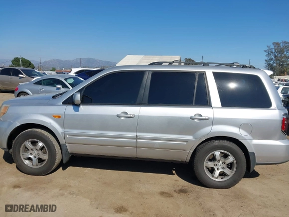 2007 Honda Pilot EX-L with VIN 5FNYF28617B036992, listed as a IAAI auction lot 41861449 with 159,439 mi miles. Bid and sale history available at carsss.com. Image 14.