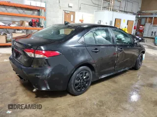 2021 Toyota Corolla LE with VIN 5YFEPMAE6MP254147, listed as a Copart auction lot 42694235 with 81,446 mi miles and Clean Title. Bid and sale history available at carsss.com. Image 3.