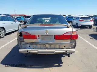 2000 Honda Accord EX с VIN 1HGCG1656YA029169, выставлен на аукционе IAAI как лот 42532680 с пробегом 164 850 миль миль и . История ставок и продаж доступна на DreamBid. Изображение 17.