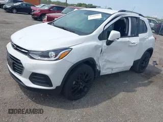 2022 Chevrolet Trax LT with VIN KL7CJPSM4NB530127, listed as a IAAI auction lot 42103923 with 34,851 mi miles and . Bid and sale history available at DreamBid. Image 17.