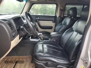 2006 Hummer H3 z VIN 5GTDN136668318328, wystawiony jako Copart lot #55275195 z przebiegiem 266 391 mil mil oraz Nie do naprawy • Non repairable. Historia ofert i sprzedaży dostępna na DreamBid. Obrazek 7.