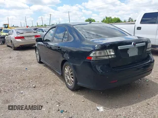 2010 Saab 9-3 z VIN YS3FA4CY3A1610382, wystawiony jako IAAI lot #42230623 z przebiegiem 76 510 mil mil oraz . Historia ofert i sprzedaży dostępna na DreamBid. Obrazek 3.
