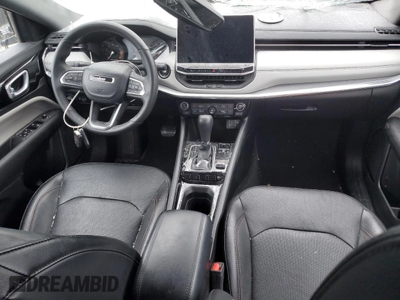 2023 Jeep Compass Limited с VIN 3C4NJDCN5PT523870, выставлен на аукционе Copart как лот 58393075 с пробегом 41 350 миль миль и Списание • Salvage title. История ставок и продаж доступна на DreamBid. Изображение 8.
