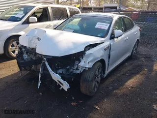 2019 Kia Optima LX with VIN 5XXGT4L33KG371724, listed as a IAAI auction lot 41854000 with 48,667 mi miles. Bid and sale history available at carsss.com. Image 17.