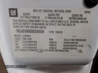 2005 Chevrolet Silverado 3500 LS with VIN 1GCJC39U35E255626, listed as a Copart auction lot 75616634 with 237,829 mi miles and Salvage Title. Bid and sale history available at carsss.com. Image 12.