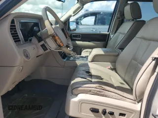 2007 Lincoln Navigator with VIN 5LMFU27567LJ12959, listed as a Copart auction lot 61891815 with 217,307 mi miles and Salvage title. Bid and sale history available at DreamBid. Image 7.