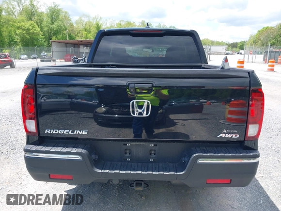 2017 Honda Ridgeline RTL with VIN 5FPYK3F51HB013989, listed as a IAAI auction lot 42206513 with 146,124 mi miles and . Bid and sale history available at DreamBid. Image 16.