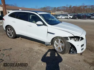 2018 Jaguar F-PACE 30t Premium with VIN SADCJ2GX2JA289715, listed as a IAAI auction lot 40803002 with 87,793 mi miles. Bid and sale history available at carsss.com. Image 1.