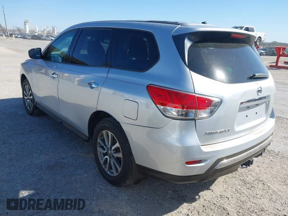 2014 Nissan Pathfinder S with VIN 5N1AR2MM7EC630151, listed as a IAAI auction lot 41844384 with 165,429 mi miles. Bid and sale history available at carsss.com. Image 3.
