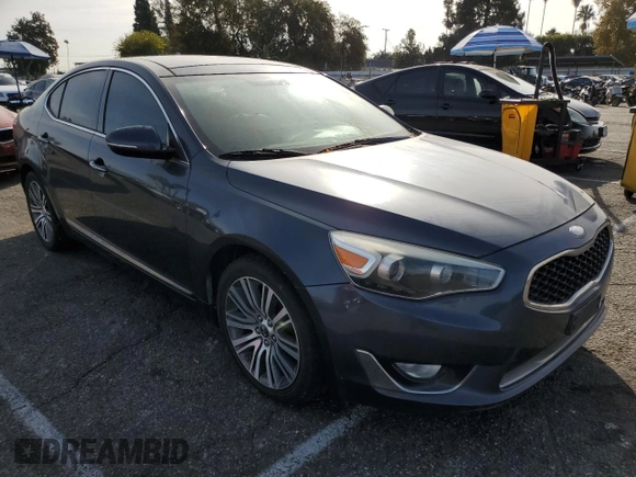 2014 Kia Cadenza Premium with VIN KNALN4D76E5124195, listed as a Copart auction lot 81578094 with 138,936 mi miles and Clean Title. Bid and sale history available at carsss.com. Image 4.