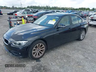 2018 BMW 3 Series 320i with VIN WBA8E1G57JNU88781, listed as a IAAI auction lot 42019246 with 56,820 mi miles. Bid and sale history available at carsss.com. Image 18.