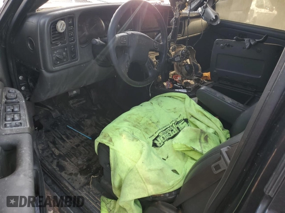 2005 GMC Sierra 2500HD SLT z VIN 1GTHK23265F906597, wystawiony jako Copart lot #86837064 z przebiegiem Nie podano mil oraz Szkoda całkowita • Salvage title. Historia ofert i sprzedaży dostępna na DreamBid. Obrazek 8.