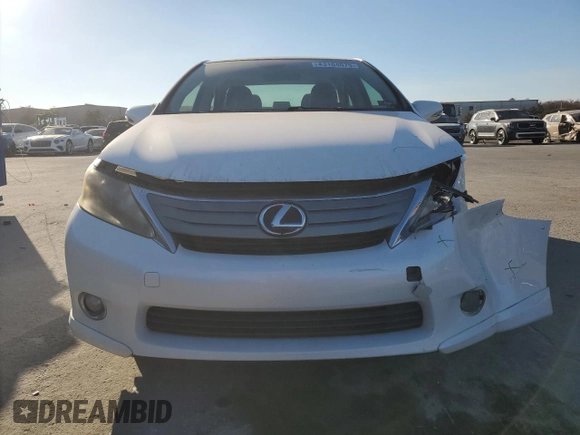 2010 Lexus HS 250h with VIN JTHBB1BA7A2008020, listed as a Copart auction lot 43164075 with 195,548 mi miles and Salvage Title. Bid and sale history available at DreamBid. Image 5.