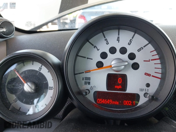 2014 MINI Convertible S with VIN WMWZP3C5XET706911, listed as a IAAI auction lot 42217410 with 54,649 mi miles and . Bid and sale history available at DreamBid. Image 7.
