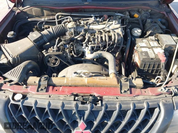 2000 Mitsubishi Montero LS z VIN JA4LS31H9YP003716, wystawiony jako IAAI lot #41466105 z przebiegiem 244 397 mil mil oraz . Historia ofert i sprzedaży dostępna na DreamBid. Obrazek 10.