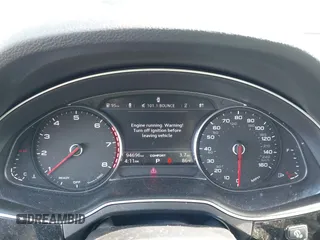 2017 Audi Q7 Premium Plus with VIN WA1LAAF75HD047107, listed as a IAAI auction lot 42056200 with 94,696 mi miles. Bid and sale history available at carsss.com. Image 7.