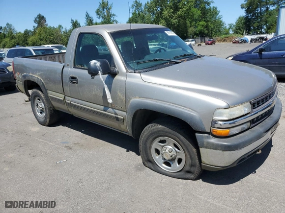 2000 Chevrolet Silverado 1500 with VIN 1GCEK14W5YZ305361, listed as a Copart auction lot 63910894 with 0 mi miles and Salvage Title. Bid and sale history available at carsss.com. Image 4.