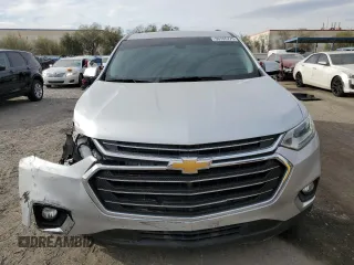 2018 Chevrolet Traverse LT z VIN 1GNEVHKW6JJ101635, wystawiony jako Copart lot #50765775 z przebiegiem 84 280 mil mil oraz Szkoda całkowita • Salvage title. Historia ofert i sprzedaży dostępna na DreamBid. Obrazek 5.