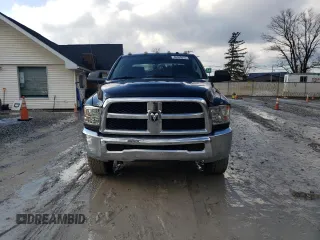 2013 Ram 2500 ST with VIN 3C6TR5CT0DG611452, listed as a Copart auction lot 46989615 with 231,992 mi miles and Clean title. Bid and sale history available at DreamBid. Image 5.
