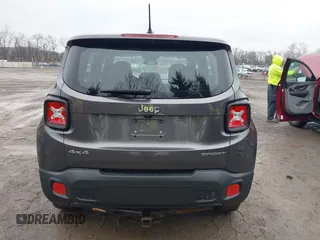 2016 Jeep Renegade Sport with VIN ZACCJBATXGPC85695, listed as a IAAI auction lot 42010070 with 131,839 mi miles. Bid and sale history available at carsss.com. Image 16.